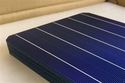 Fanann Praghsanna Domhanda Wafer Sileacain Cobhsaí, Ach D'fhéadfadh Praghsann...