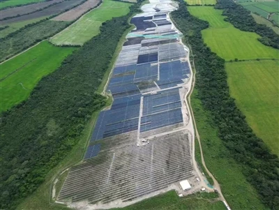 Comharthaíonn PowerChina Tionscadal 251MW Santander PV Chun Láithreacht Fhuin...